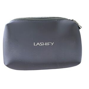 Lashify beauty clutch
